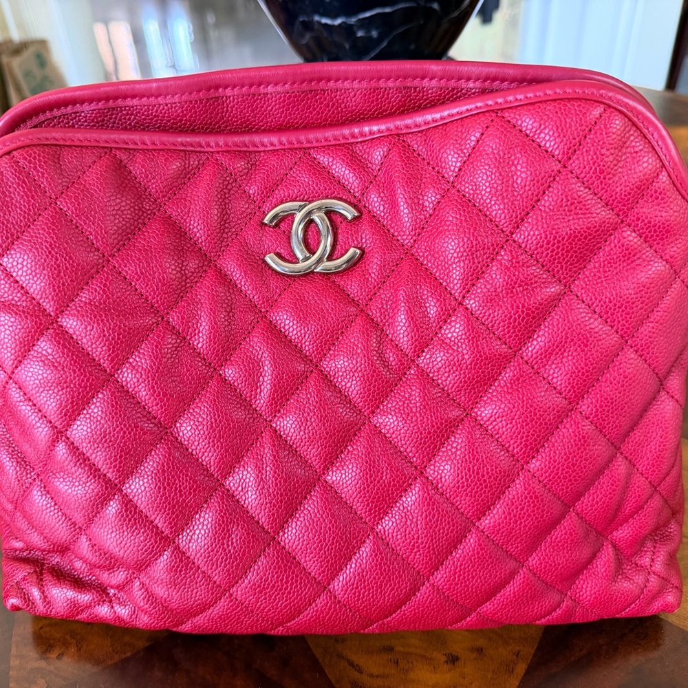 🌟Chanel🌟 Red Quilted Leather Shoulder Bag with Chain - Picture 3 of 9